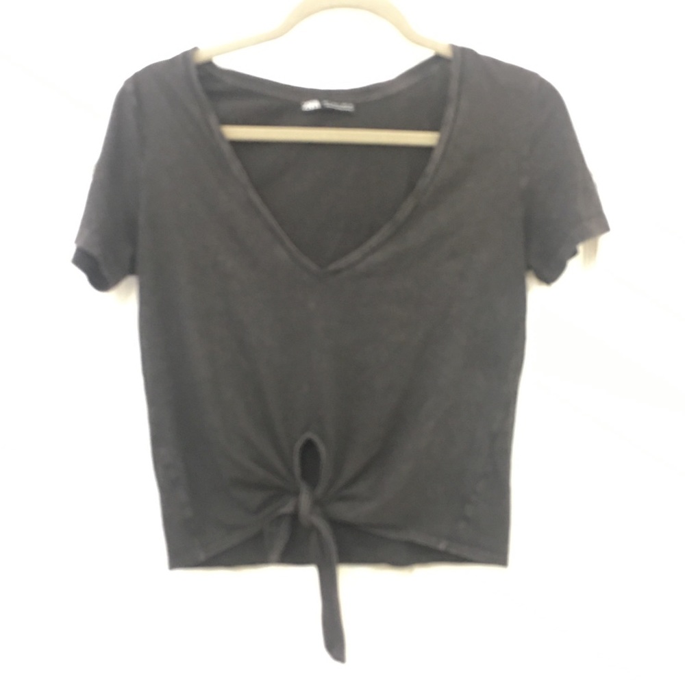 NWOT Zara Front Tie Crop Top